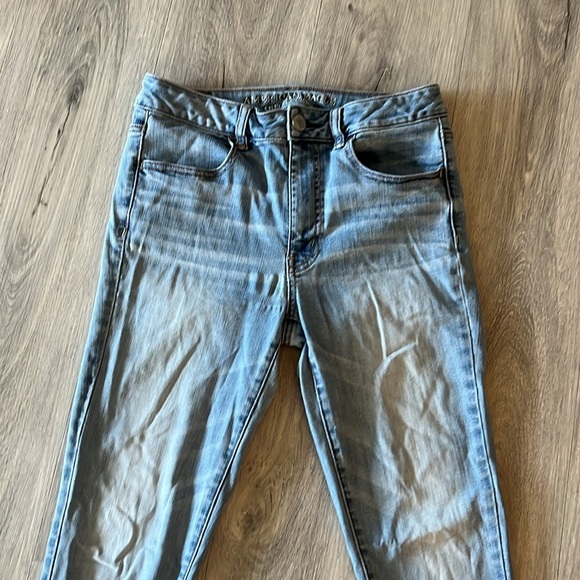 🏁 American Eagle blue denim high rise jegging size 8 - Picture 5 of 12